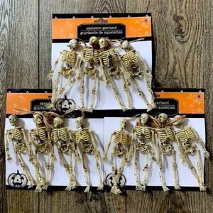 3 HANGING SKELETON GRAVEYARD GARLAND 60" HALLOWEEN